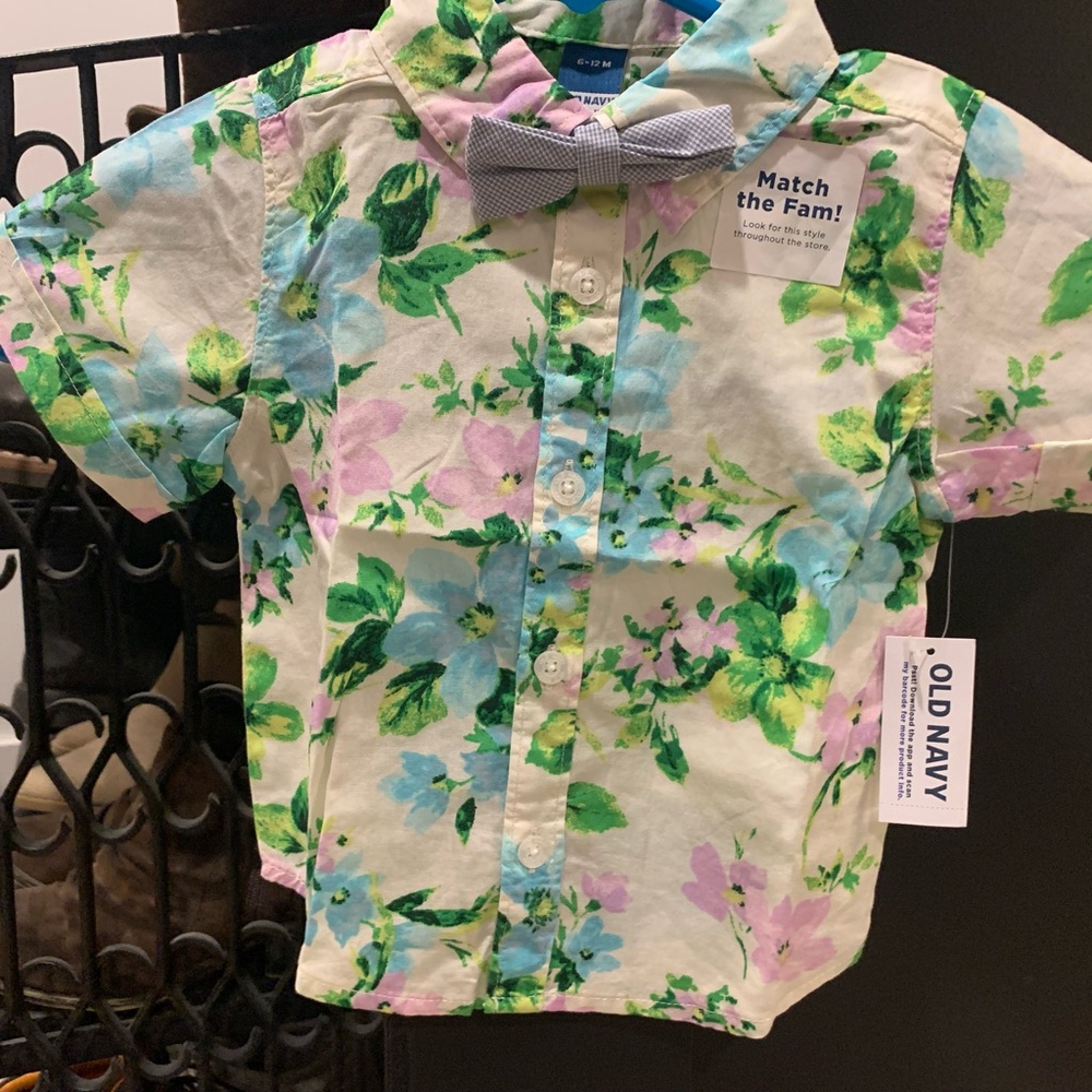 New!! Old Navy baby casual shirt.  Family matching